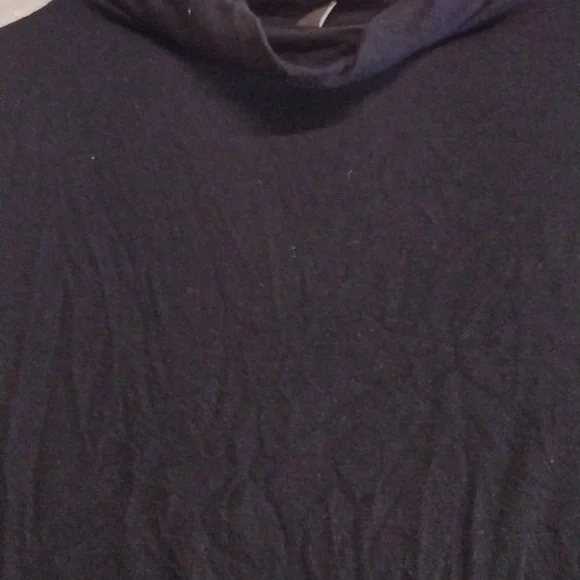 Black Short Sleeved High Neck Medium - Picture 2 of 3